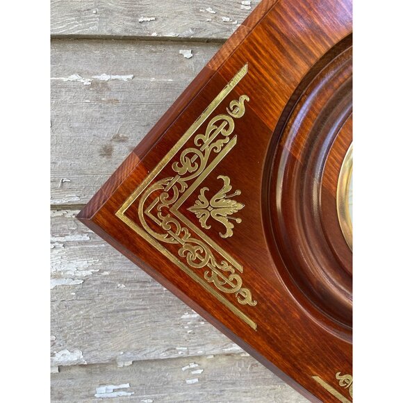 Vintage MCM Wood Gold United Clock Corp. Electric Wall Clock Convex Glass - Picture 8 of 14